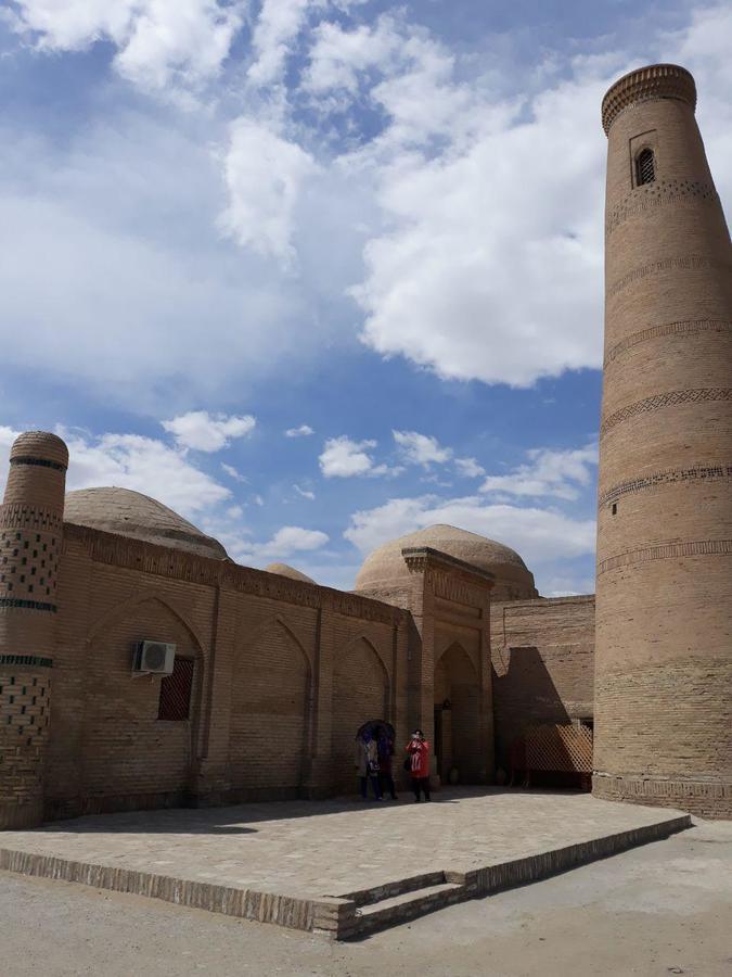 Caravan Sarai Khiva Bagian luar foto